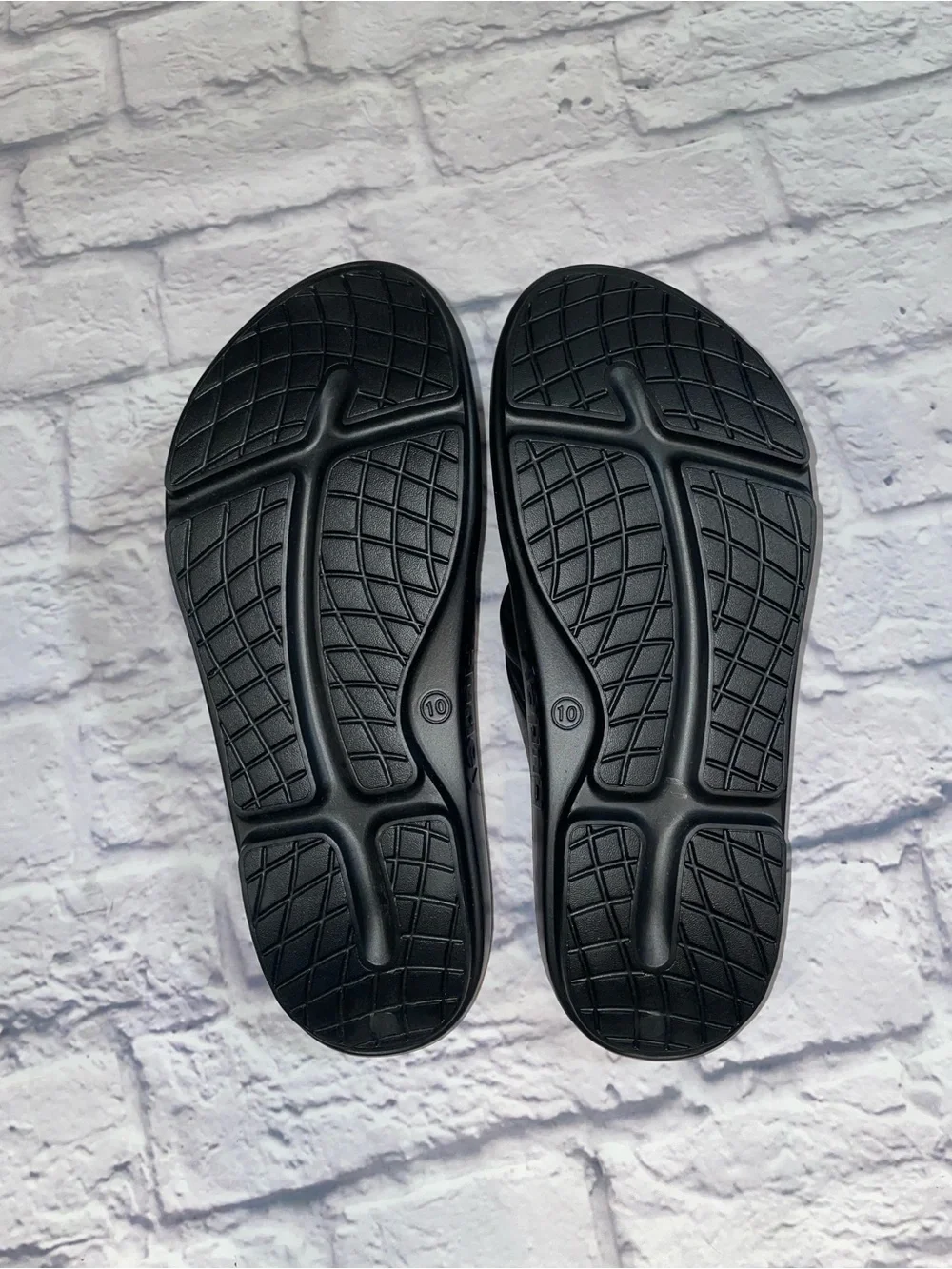 Hurley Men's Injection Flip-Flop. Size 10